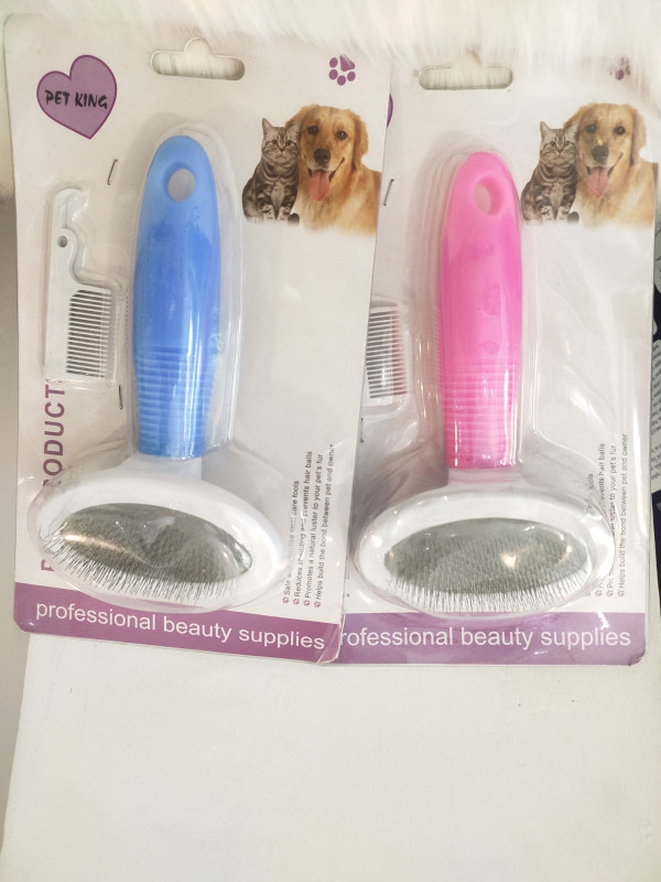Pet- Needle Brush - အမွှေးရှင်း ဆူးဘီး