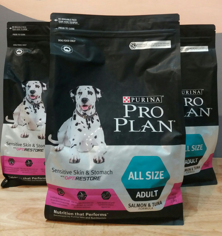 Pro Plan dog sensitive stomach 2.5 kg